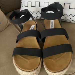 Steve Madden sandals
